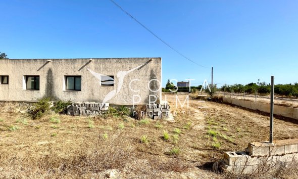 Reventa - Chalet / Villa - Elche