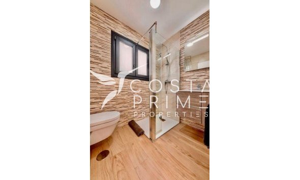 Resale - Townhouse / Semi - Finestrat