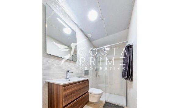 Resale - Townhouse / Semi - Finestrat
