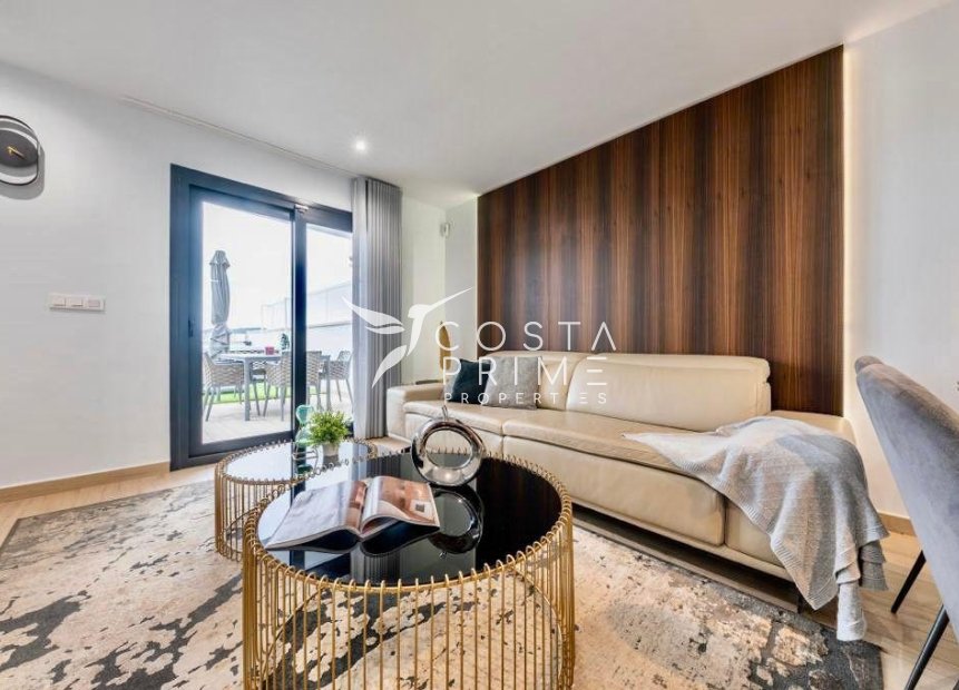 Resale - Townhouse / Semi - Finestrat