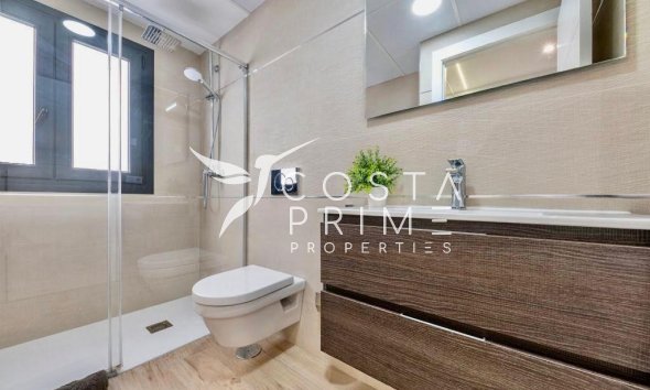 Resale - Townhouse / Semi - Finestrat