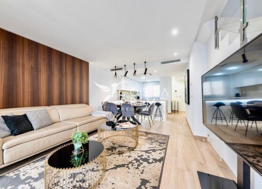 Resale - Townhouse / Semi - Finestrat