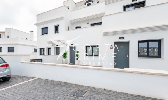 Resale - Townhouse / Semi - Finestrat