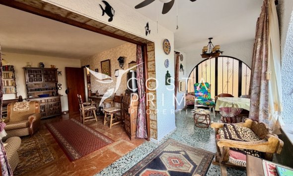 Resale - Villa  - La Nucía