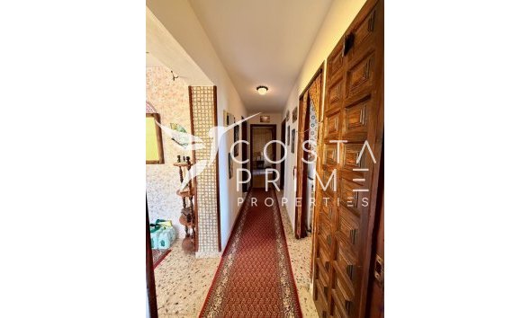 Resale - Villa  - La Nucía