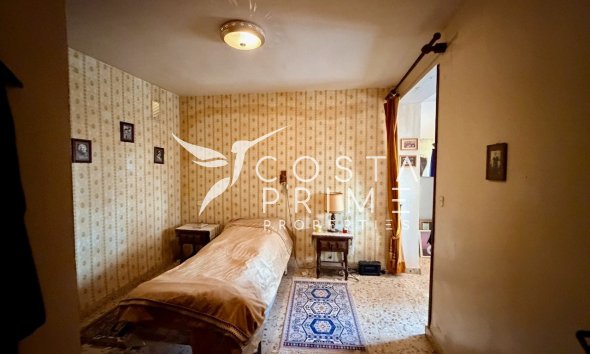 Resale - Villa  - La Nucía