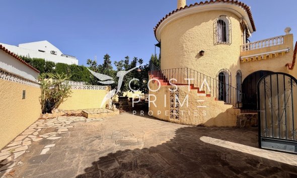 Resale - Villa  - La Nucía