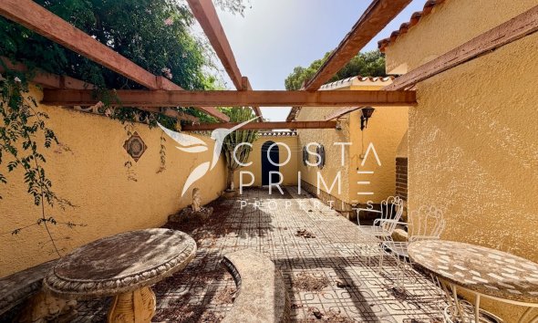 Resale - Villa  - La Nucía