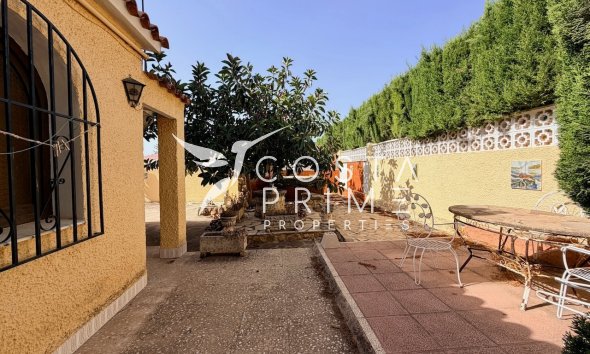 Resale - Villa  - La Nucía