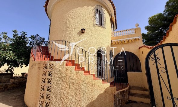 Resale - Villa  - La Nucía