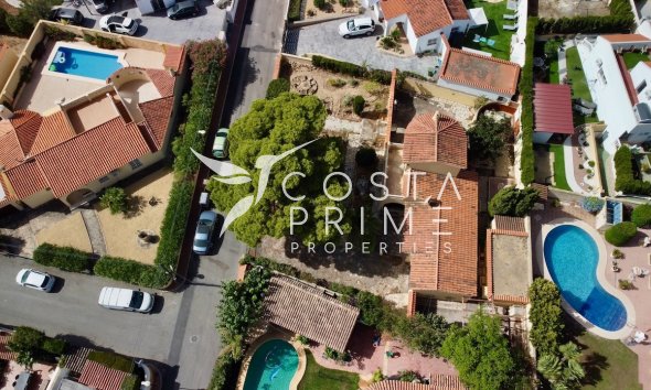 Resale - Villa  - La Nucía