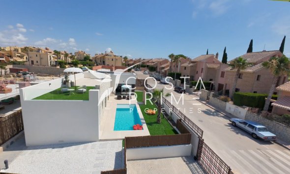 Obra nueva - Chalet / Villa - La Finca Golf