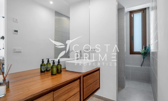 Obra nueva - Chalet / Villa - La Finca Golf