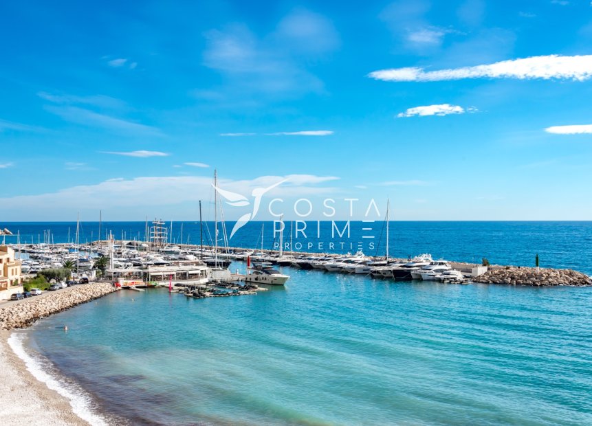 Resale - Townhouse / Semi - Altea