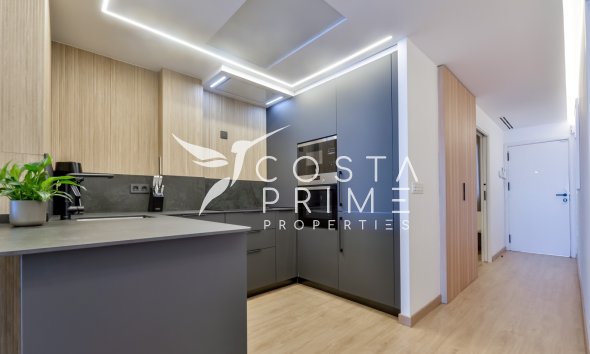 Resale - Townhouse / Semi - Altea