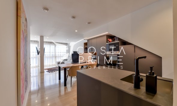 Resale - Townhouse / Semi - Altea