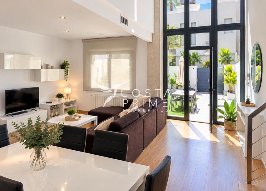 Resale - Townhouse / Semi - Alfas del Pí