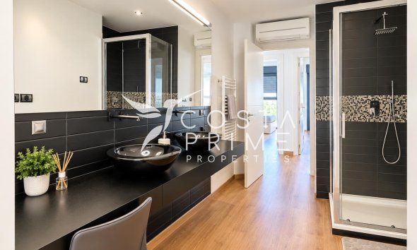 Resale - Townhouse / Semi - Alfas del Pí