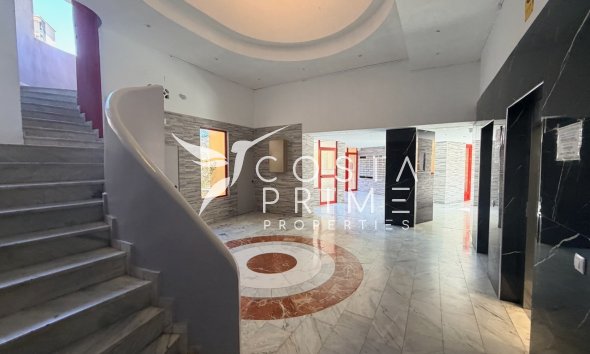Long term rental - Apartment / Flat - Benidorm