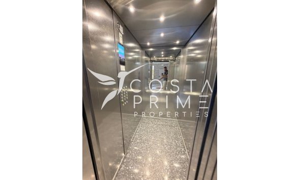 Long term rental - Apartment / Flat - Benidorm