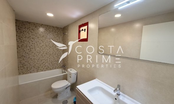 Long term rental - Apartment / Flat - Benidorm