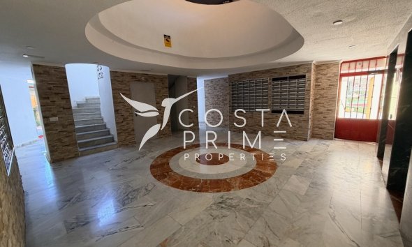 Long term rental - Apartment / Flat - Benidorm