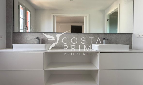 Obra nueva - Chalet / Villa - La Finca Golf