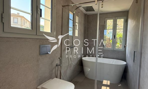 Obra nueva - Chalet / Villa - La Finca Golf