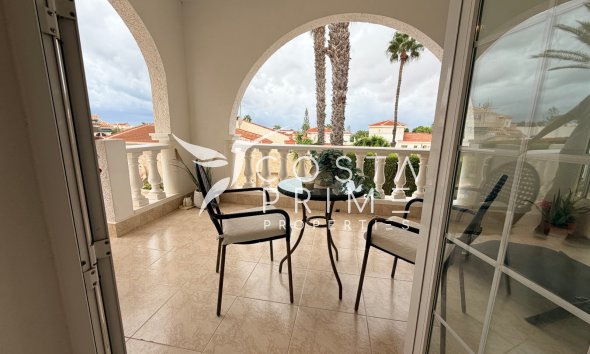 Reventa - Chalet / Villa - Ciudad Quesada