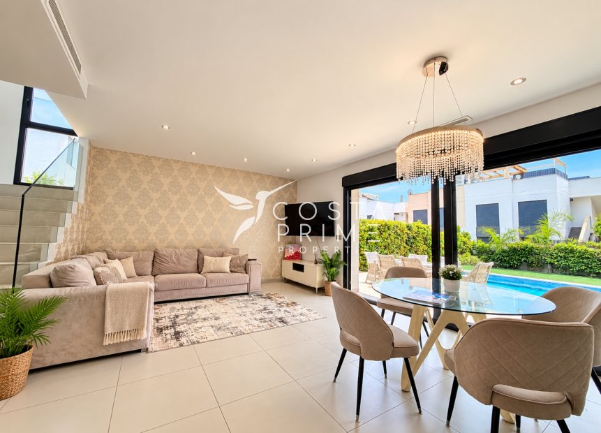 Resale - Villa  - Ciudad Quesada
