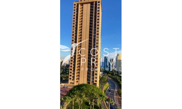 Odsprzedaż - Mieszkanie w Bloku - Benidorm