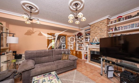 Resale - Townhouse / Semi - La Nucía