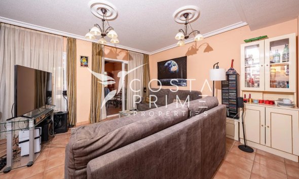 Resale - Townhouse / Semi - La Nucía