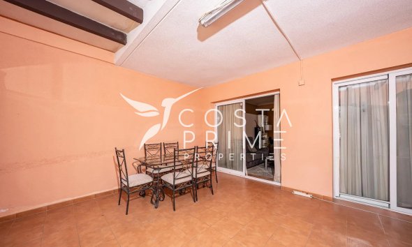 Resale - Townhouse / Semi - La Nucía