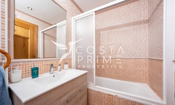 Resale - Townhouse / Semi - La Nucía