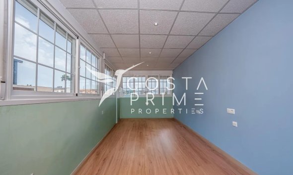 Resale - Townhouse / Semi - La Nucía