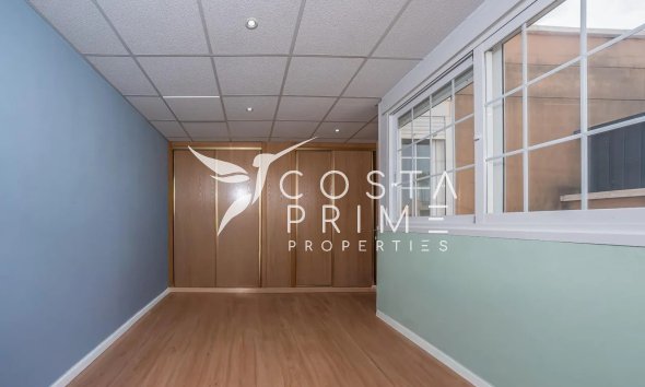 Resale - Townhouse / Semi - La Nucía