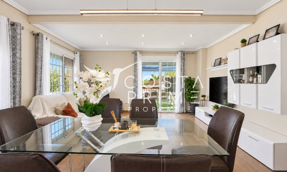 Resale - Villa  - La Nucía