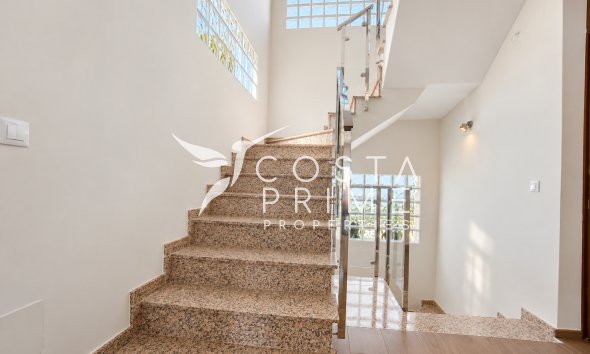 Resale - Villa  - La Nucía