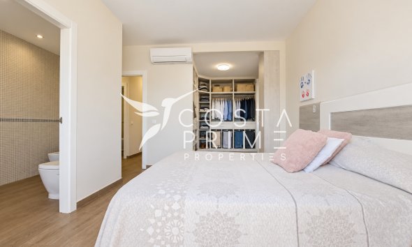 Resale - Villa  - La Nucía