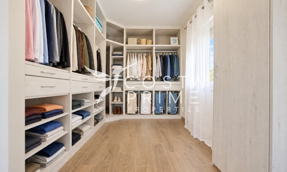 Resale - Villa  - La Nucía