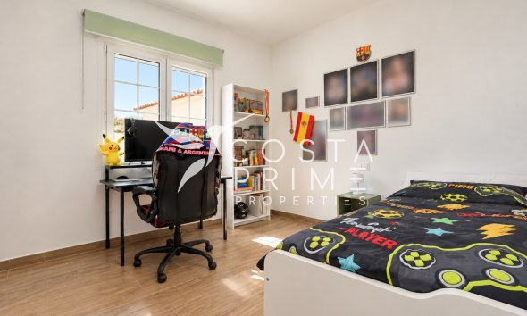 Resale - Villa  - La Nucía