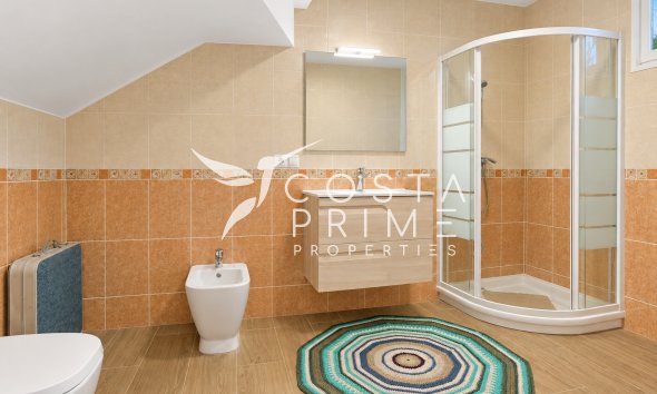 Resale - Villa  - La Nucía