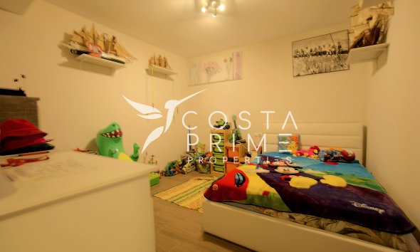 Resale - Villa  - La Nucía
