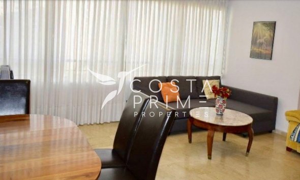 Resale - Apartment / Flat - Benidorm