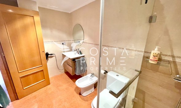 Reventa - Apartamento / Piso - Catral