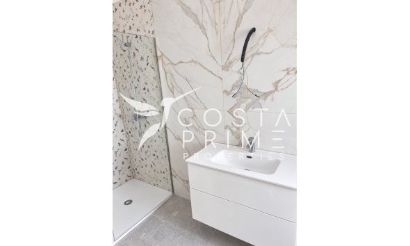 Reventa - Chalet / Villa - Benidorm