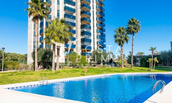 Resale - Apartment / Flat - Benidorm