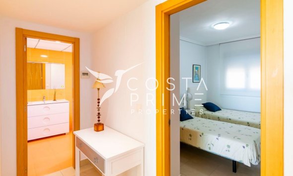 Resale - Apartment / Flat - Benidorm