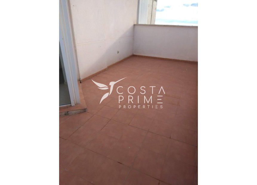 Resale - Apartment / Flat - Benidorm